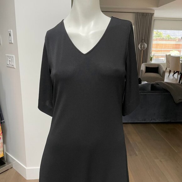 Spanner VNeck Elbow Length Rayon Poly Blend Classic Midi LBDress Black Sz M - Picture 6 of 8